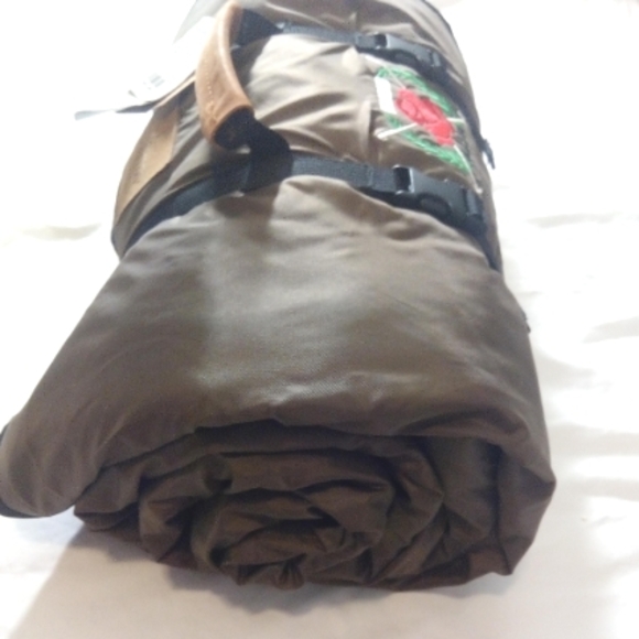 Pendleton Portland Rose Home Collection Roll Up Blanket- 70" X 60" - Picture 4 of 15